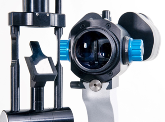 แขนกล้องจุลทรรศน์ที่มีตลับลูกปืนที่ผลิตจากผลิตภัณฑ์ชนิดแท่ง iglidur® บาร์สต็อก