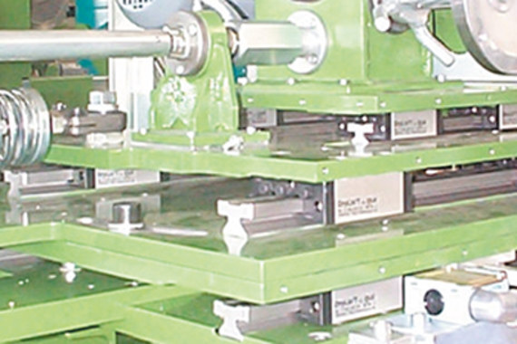 drylin® T ในเครื่องบด