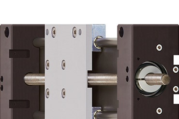 แกนเชิงเส้นตรงที่มีลีดสกรูไดร์ฟ