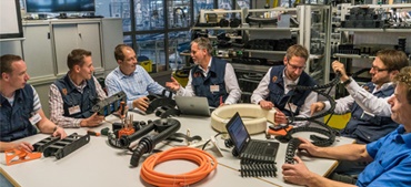 เจ้าหน้าที่ igus ในโรงงาน igus